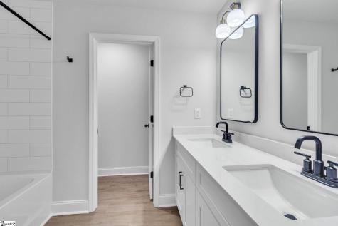 2 Henderson Drive Travelers Rest SC 29690