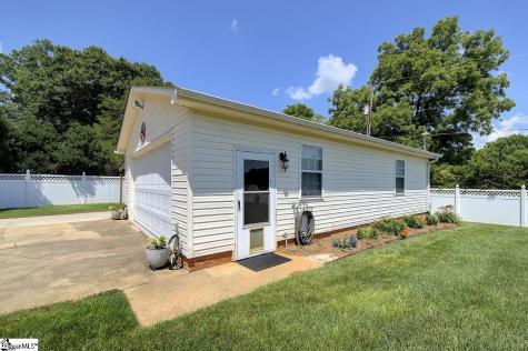 9 Montague Circle Greenville SC 29617