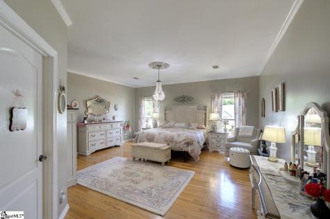 9 Montague Circle Greenville SC 29617