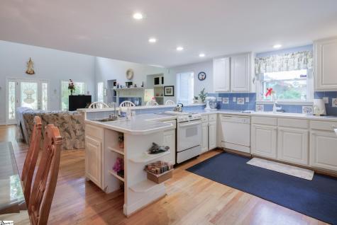 133 Hiawatha Trail Pickens SC 29671