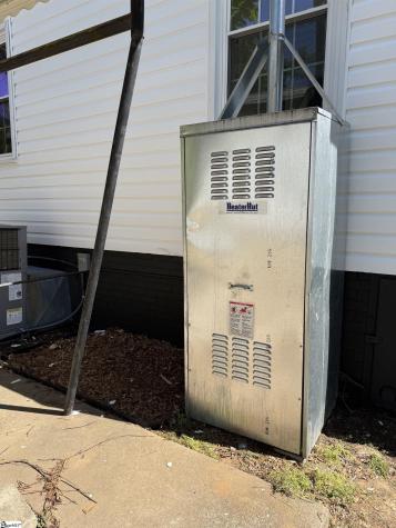 401 Thompson Street Gaffney SC 29340