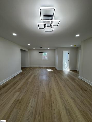 401 Thompson Street Gaffney SC 29340
