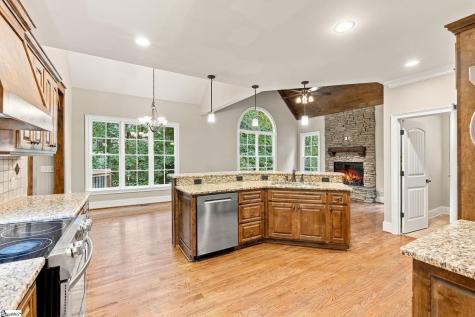 2054 Cleveland Street Extension Greenville SC 29607