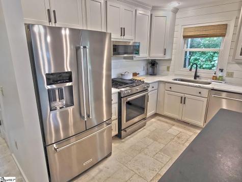 108 Carolina Cove Road Seneca SC 29672