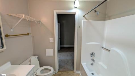6 9th Street Greenville SC 29611