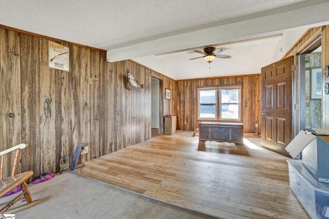 1020 Flymm Smith Road Waterloo SC 29684