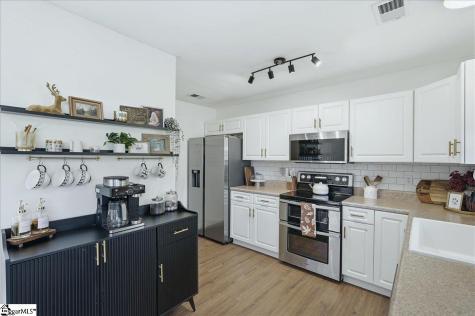 11 Corey Way Travelers Rest SC 29690