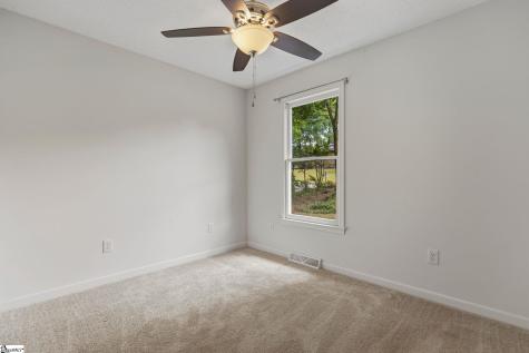 323 Pinonwood Drive Simpsonville SC 29680