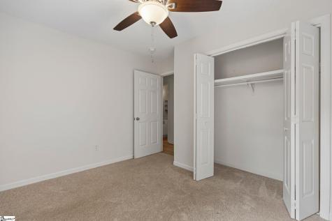 323 Pinonwood Drive Simpsonville SC 29680