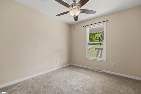 323 Pinonwood Drive Simpsonville SC 29680