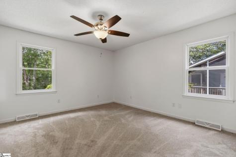 323 Pinonwood Drive Simpsonville SC 29680