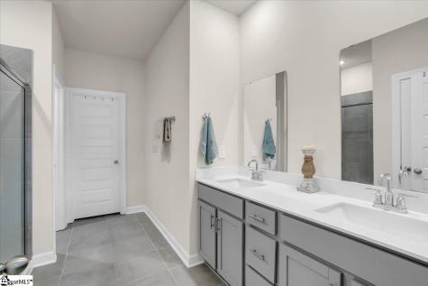 207 Yellowstone Trail Gray Court SC 29645