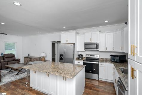 315 W Broad Street Iva SC 29655