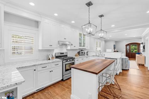 307 Grove Road Greenville SC 29605