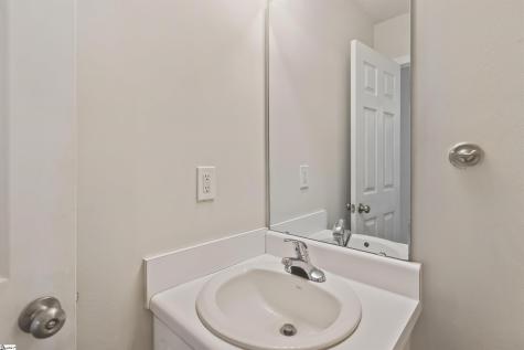 208 Mcconnell Road Taylors SC 29687