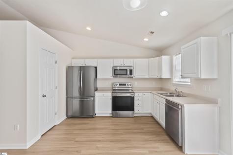 208 Mcconnell Road Taylors SC 29687