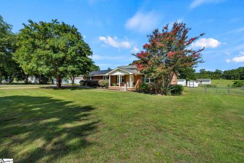 105 Lee Drive Williamston SC 29697