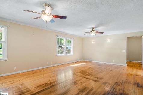 105 Lee Drive Williamston SC 29697