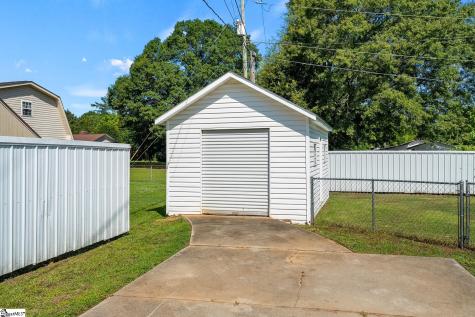 105 Lee Drive Williamston SC 29697