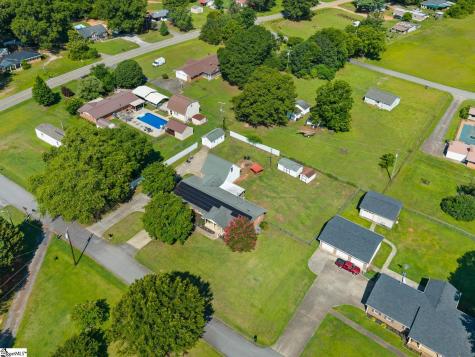 105 Lee Drive Williamston SC 29697