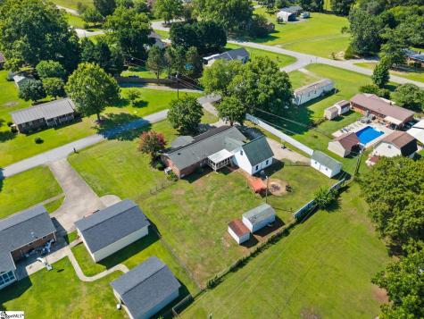 105 Lee Drive Williamston SC 29697