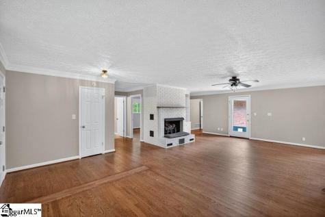 320 Hamburg Road Easley SC 29640