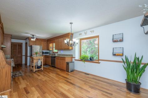 606 Mountain View Road Williamston SC 29697
