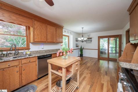 606 Mountain View Road Williamston SC 29697