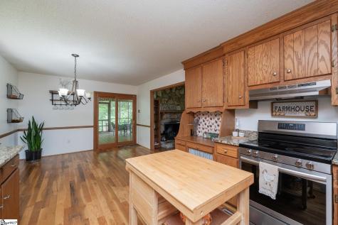 606 Mountain View Road Williamston SC 29697