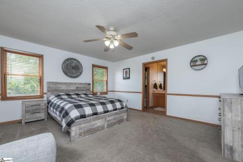 606 Mountain View Road Williamston SC 29697