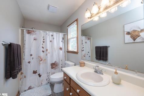 606 Mountain View Road Williamston SC 29697