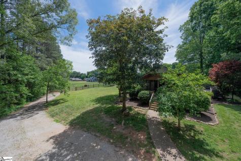 606 Mountain View Road Williamston SC 29697