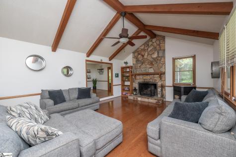 606 Mountain View Road Williamston SC 29697
