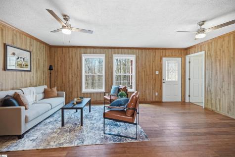 220 Owens Circle Anderson SC 29625