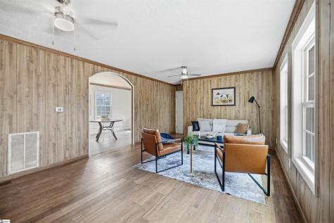 220 Owens Circle Anderson SC 29625