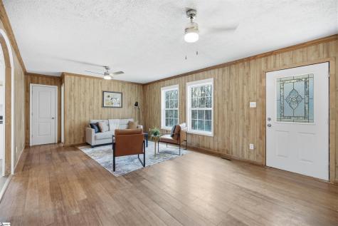 220 Owens Circle Anderson SC 29625