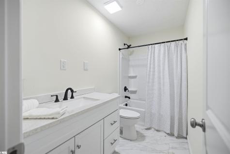 220 Owens Circle Anderson SC 29625