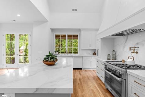 201 Rockwood Drive Greenville SC 29605
