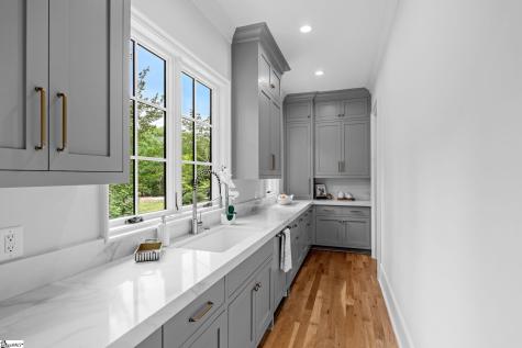 201 Rockwood Drive Greenville SC 29605