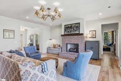 1331 Tubbs Mountain Road Travelers Rest SC 29690