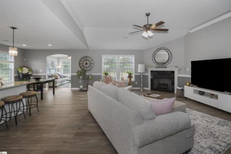 128 Double Creek Drive Gaffney SC 29341