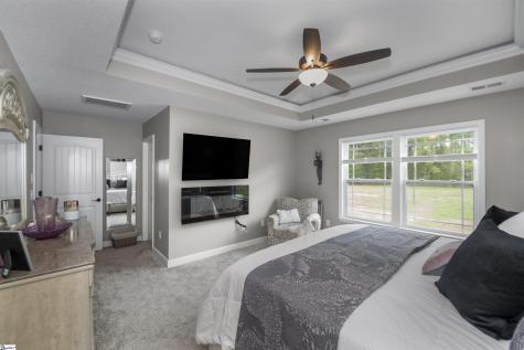 128 Double Creek Drive Gaffney SC 29341