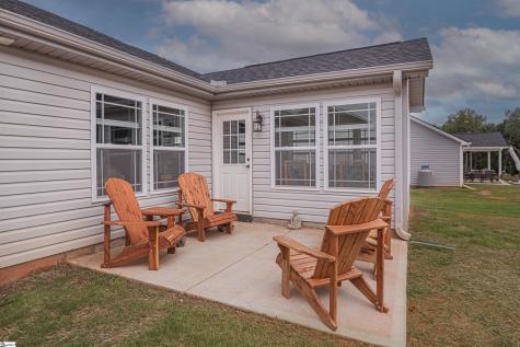 128 Double Creek Drive Gaffney SC 29341