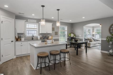 128 Double Creek Drive Gaffney SC 29341