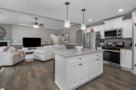 128 Double Creek Drive Gaffney SC 29341
