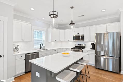 7 Logan Knoll Lane Greenville SC 29607