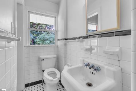 509 W Main Street Liberty SC 29657