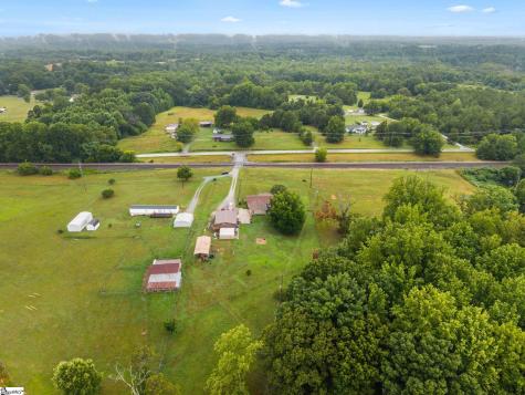 148 Mulberry Road Blacksburg SC 29702