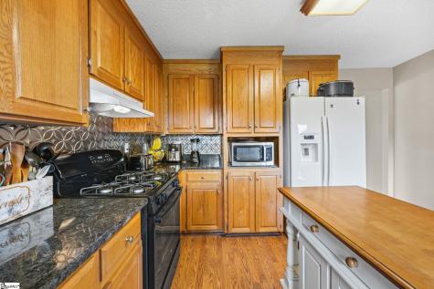 148 Mulberry Road Blacksburg SC 29702