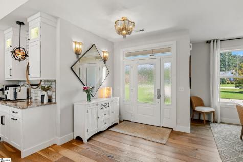 17 Joan Drive Taylors SC 29687
